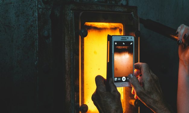 Miért melegszik túl a telefonod és mi a megoldás?