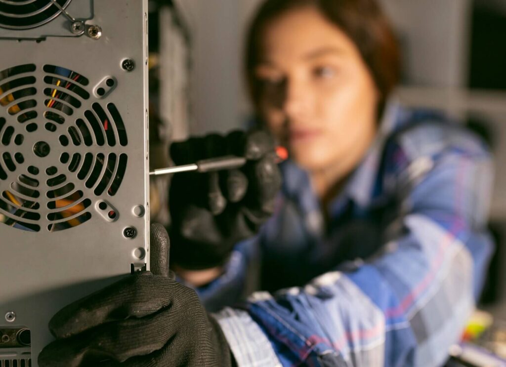 Jöhet a karbantartó?