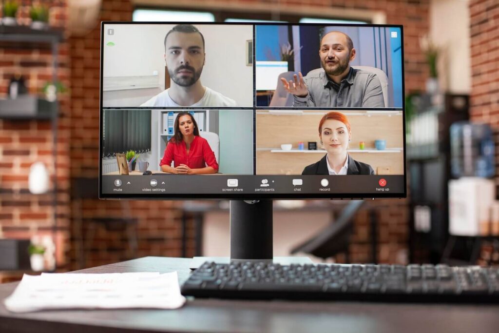 Online meeting-platformok: mire elég a Zoom, mikor jobb a Teams, és hol jön képbe a Google Meet?